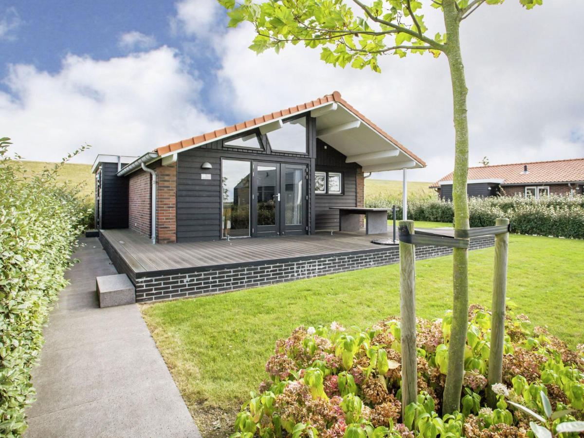 Holiday Home In Kattendijke With Terrace Екстериор снимка